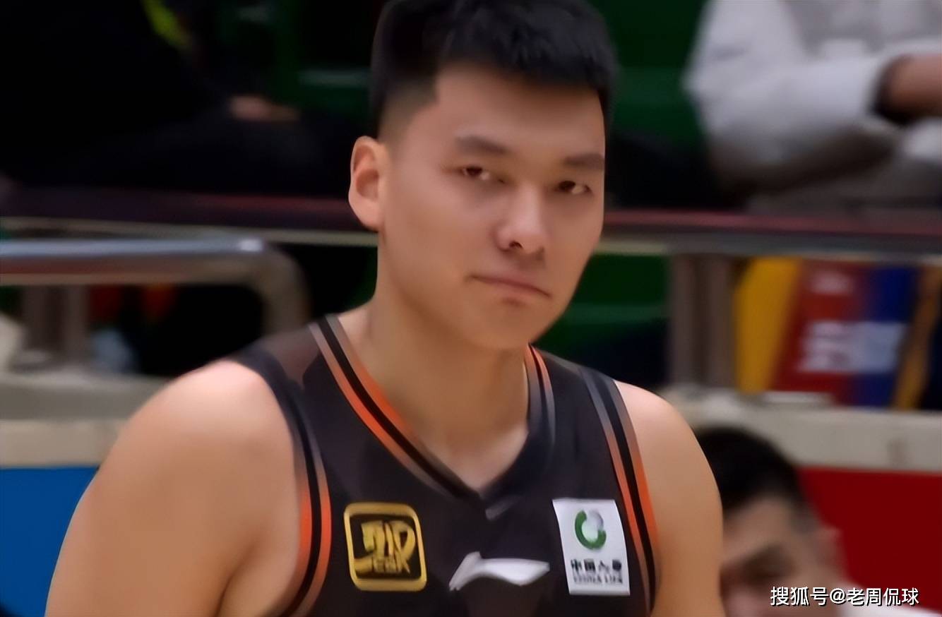 包含山东男篮迎NBA季后赛关键赛；冲刺阶段强势反弹；媒体盛赞；高层口径保持一致的词条