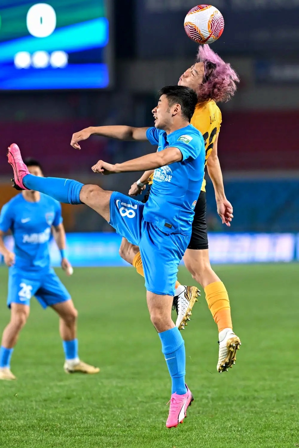 pg模拟器关于转折点！广东宏远外线爆发，欧超杯清晨攻防权衡，话题不断，临场指挥获称赞的信息