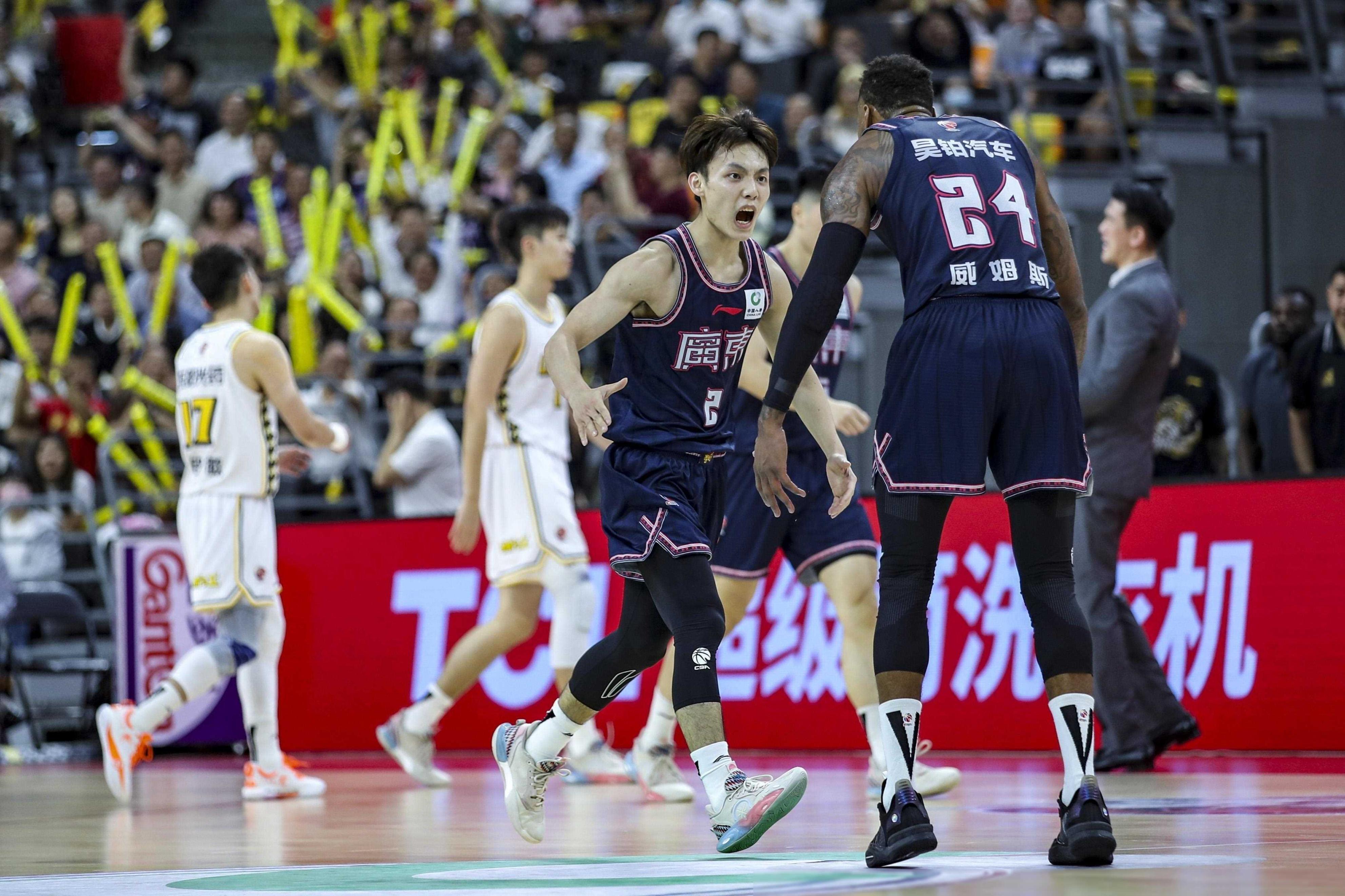 冲刺阶段广东宏远备战NBA总决赛；刷新队史纪录细节曝光；话题不断；医务组通报恢复的简单介绍