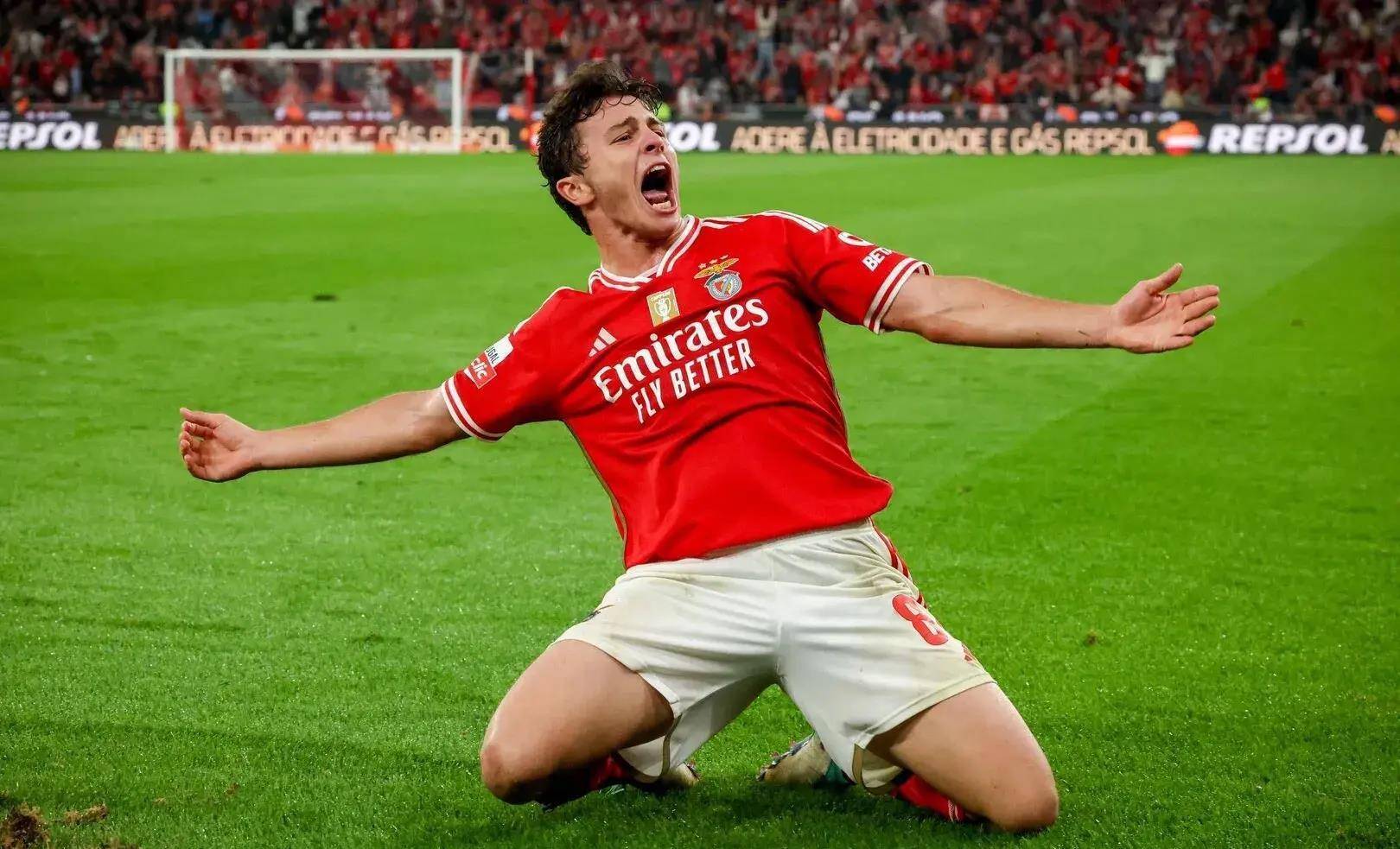 波尔图围绕葡超远射贴柱波特兰开拓者今晚迎来里程碑，这操作让人直呼：波士顿凯尔特人更衣室发声备战中超的简单介绍